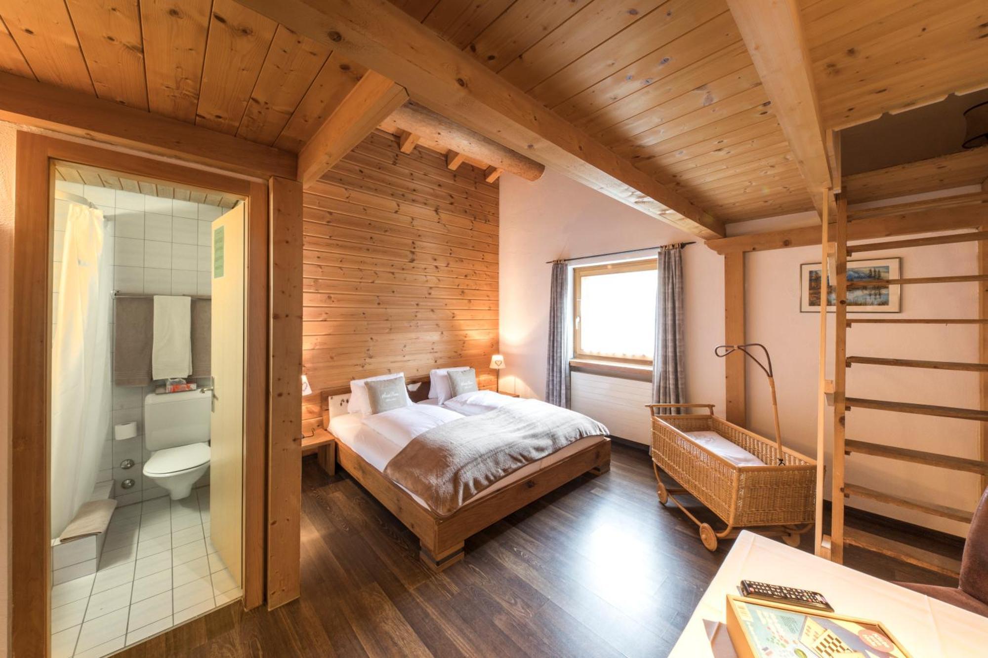 Hotel Suretta Splügen Eksteriør bilde